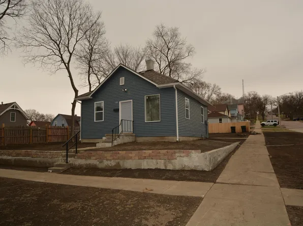 100 Main St, Sioux City, IA 51103