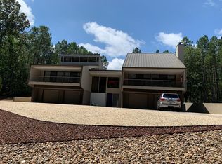 109 Regimental Ct, Ninety Six, SC 29666