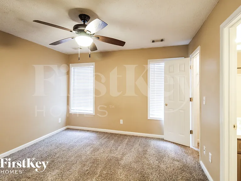 5082 Memory Ln — Photo 7