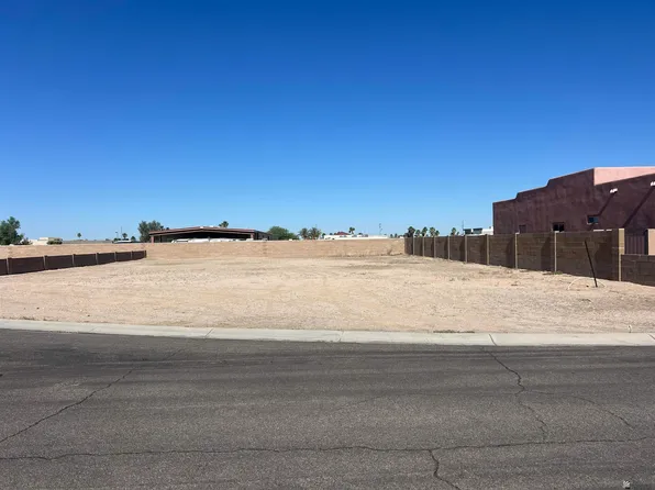 11472 S Guadalupe Dr, Yuma, AZ 85367