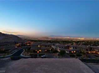 34 Mountain View Dr, Las Vegas, NV 89141