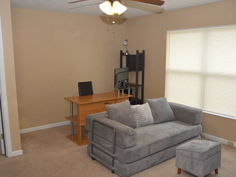 979 Kemper Meadow Dr — Photo 24