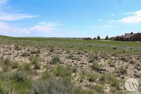 2nd image of 3920 Valley Canyon Ranch Rd