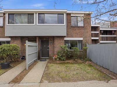82 Bailey St #82, Stoughton, MA, 02072