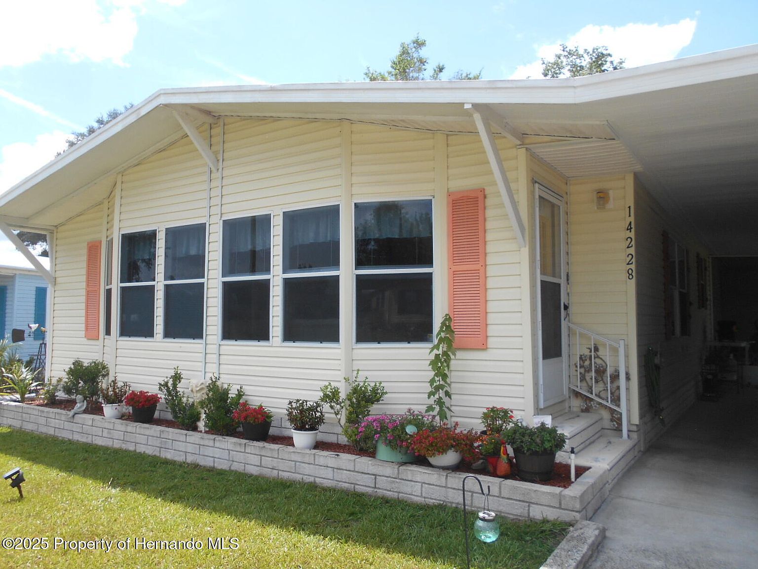 14228 Nickelodeon St