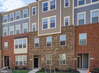 43006 Prophecy Ter, Sterling, VA 20166