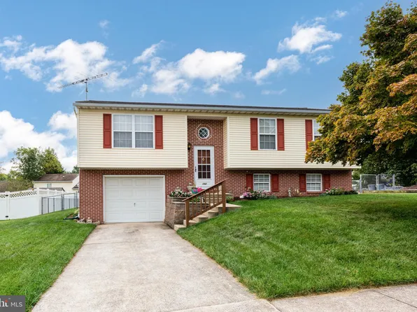 102 George St, Taneytown, MD 21787