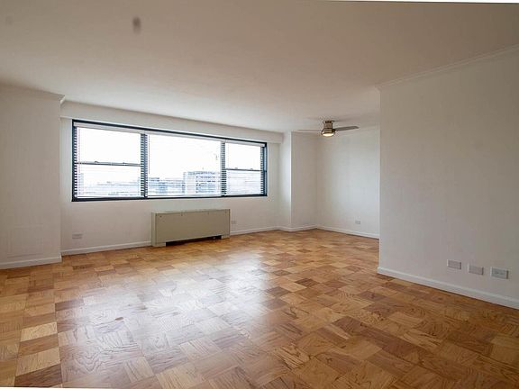 5th image of 4644 W Pine Ave #12A