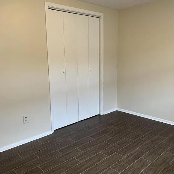 6210 Pridgen St — Photo 32