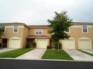 6886 Mill Brook Pl, Lake Worth, FL 33463