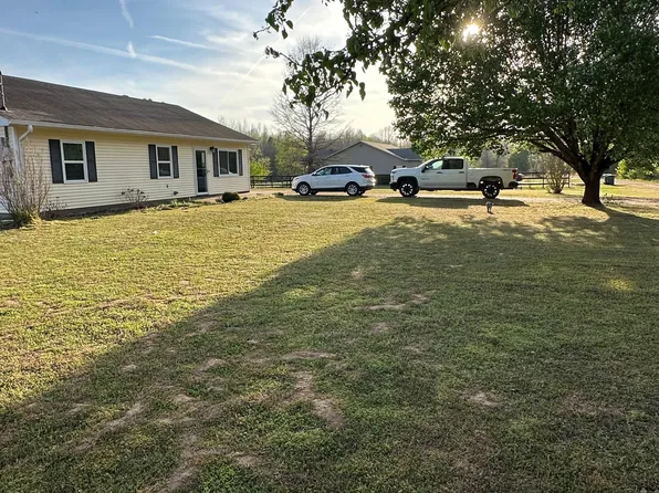 63 County Road 349, Jonesboro, AR 72401