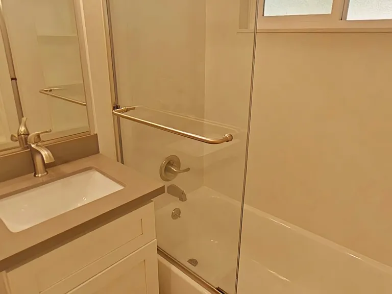 120 Alma St #2 — Photo 7