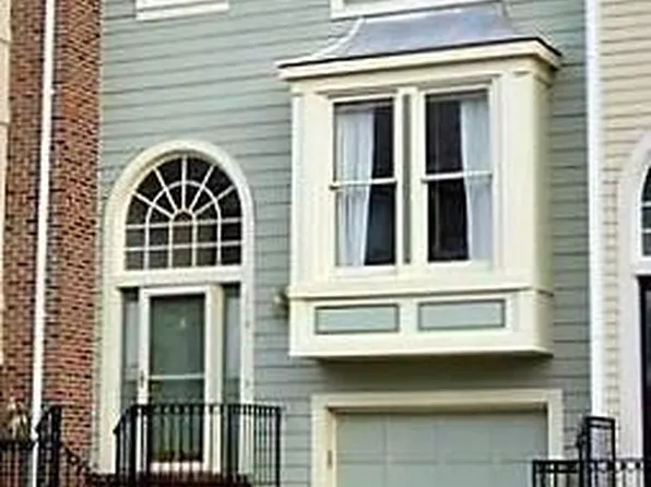 119 Meherrin Ter SW, Leesburg, VA 20175