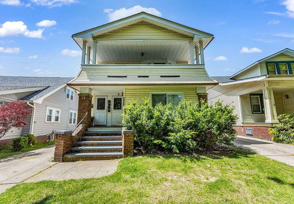 1st image of 3274 W 130th St #3