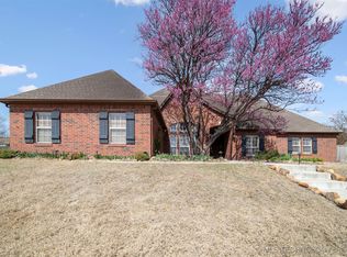 13813 E 93rd Cir N, Owasso, OK 74055