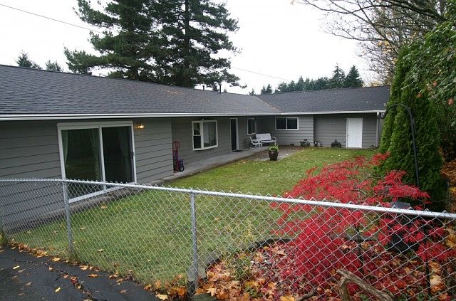 1st image of 20506 Poplar Way