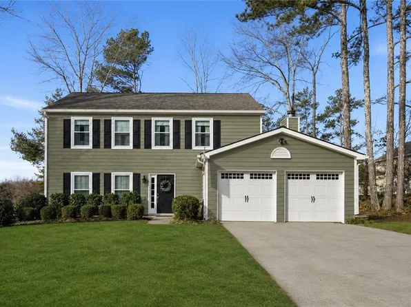 12140 Greenmont Walk, Alpharetta, GA 30009