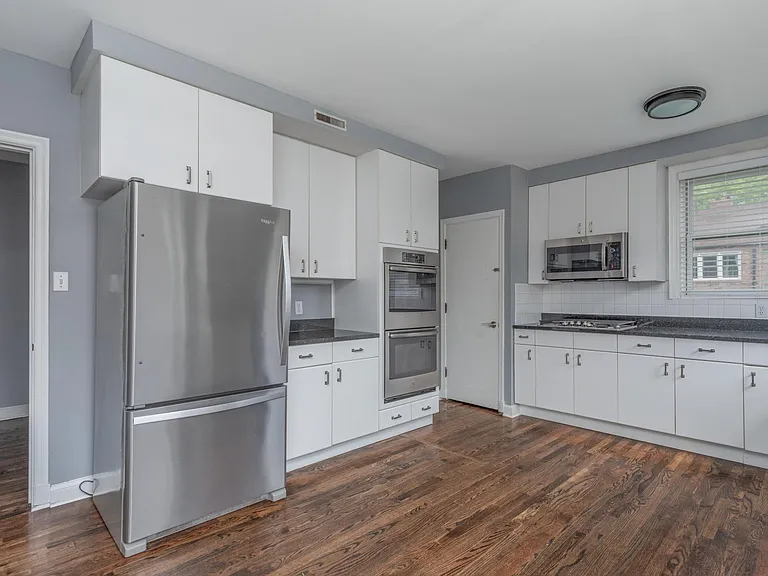 7535 Oxford Dr #2 — Photo 10