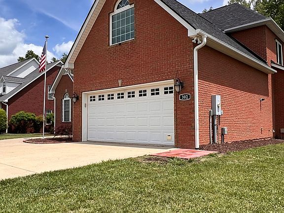 4th image of 302 Brookside Dr