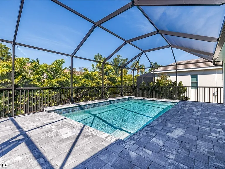 17812 Summerland Key Ct — Photo 31