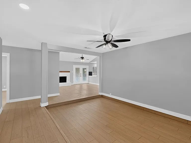 2606 Hilldale Blvd — Photo 10