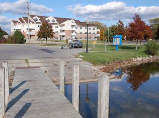 301 N Lake St UNIT 301, Cadillac, MI 49601