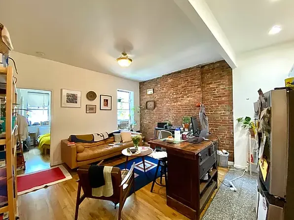 658 Carroll Street image 1 of 6