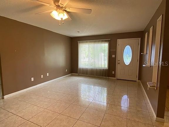 5th image of 4715 Glenview Ln