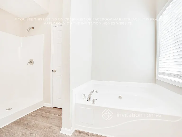 308 Devonshire Dr — Photo 20