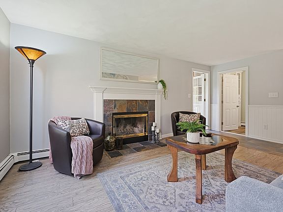 4th image of 51 Edmund H Nichols Rd