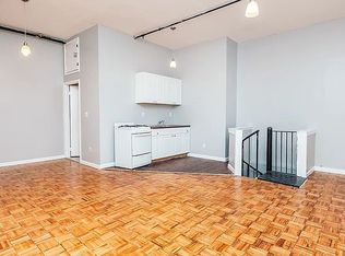 1674 Gates Ave #102, Ridgewood, NY 11385