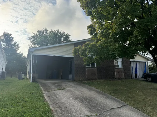 1332 Centre Pkwy, Lexington, KY 40517