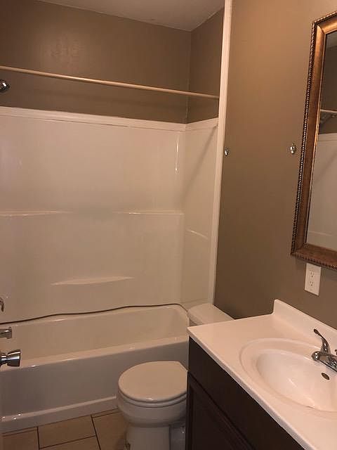 1st image of 524 S New York Ave #A