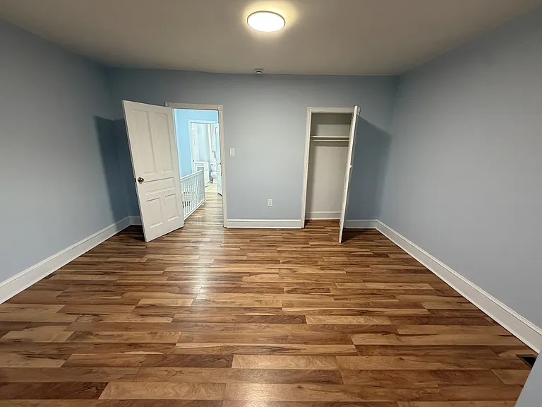 5502 Spring St — Photo 8
