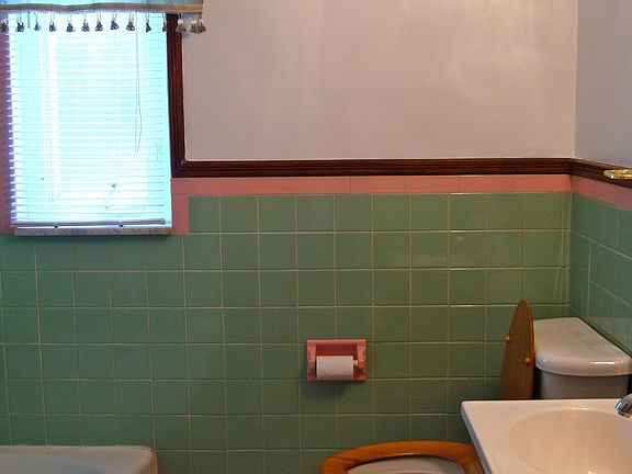 full bath