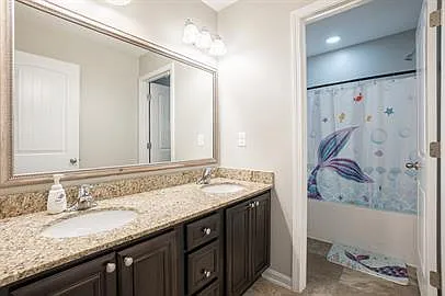 3624 Moseley Dr — Photo 8