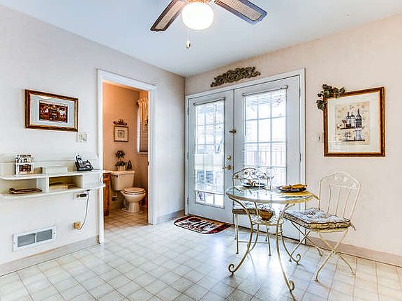 4th image of 1207 Brown St