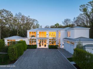 8 Fox Run Ln, Greenwich, CT 06831