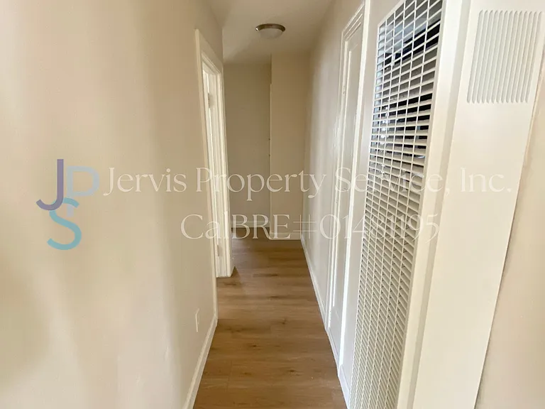 5150 Clara St — Photo 12