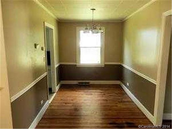 4th image of 1208 Craig Ave