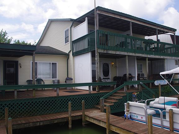 5th image of 2945 Canal Dr