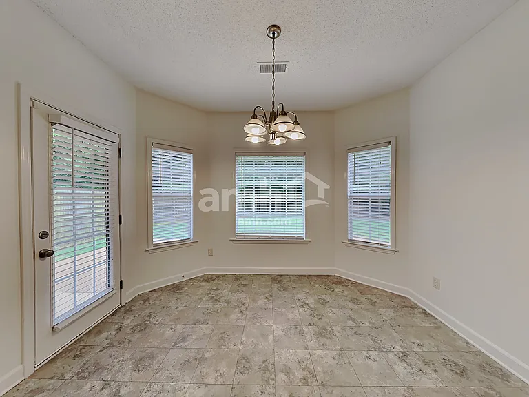 1663 Brimhill Ln — Photo 5