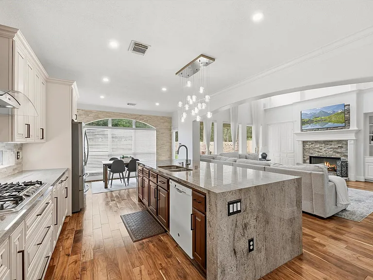 1523 Baldridge Ln — Photo 15