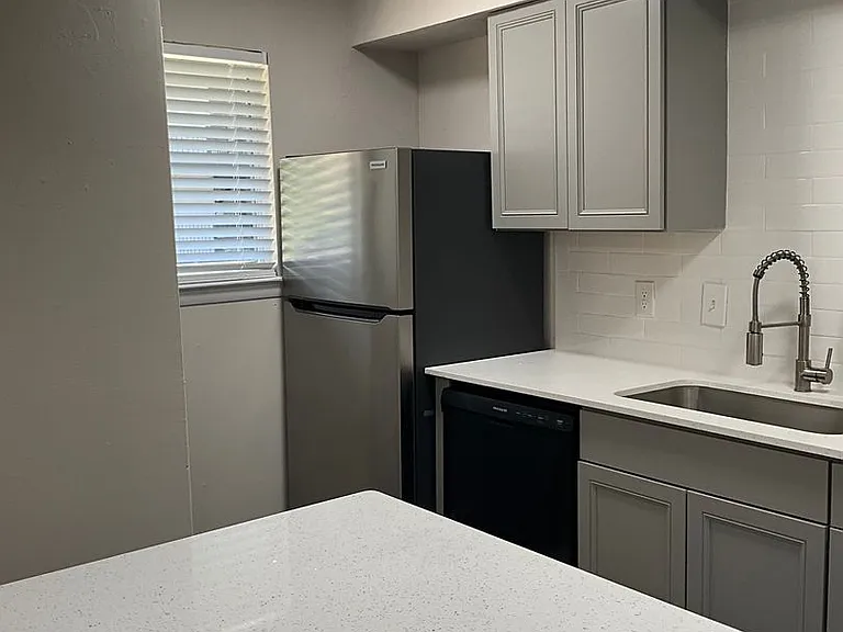 Terraces at Nichols Hills Renovated Two-Bedrooms — Photo 20
