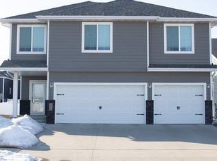 6875 16th St S, Fargo, ND 58104