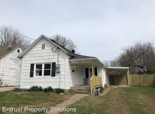 1053 E Pacific St, Springfield, MO 65803