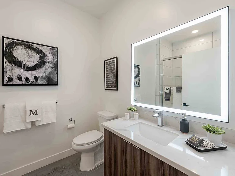 Montecito Lofts — Photo 19