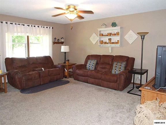 3rd image of 1104 Glen Meadow Dr
