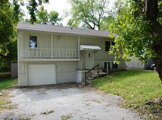 3011 Peery Ave, Kansas City, MO 64127