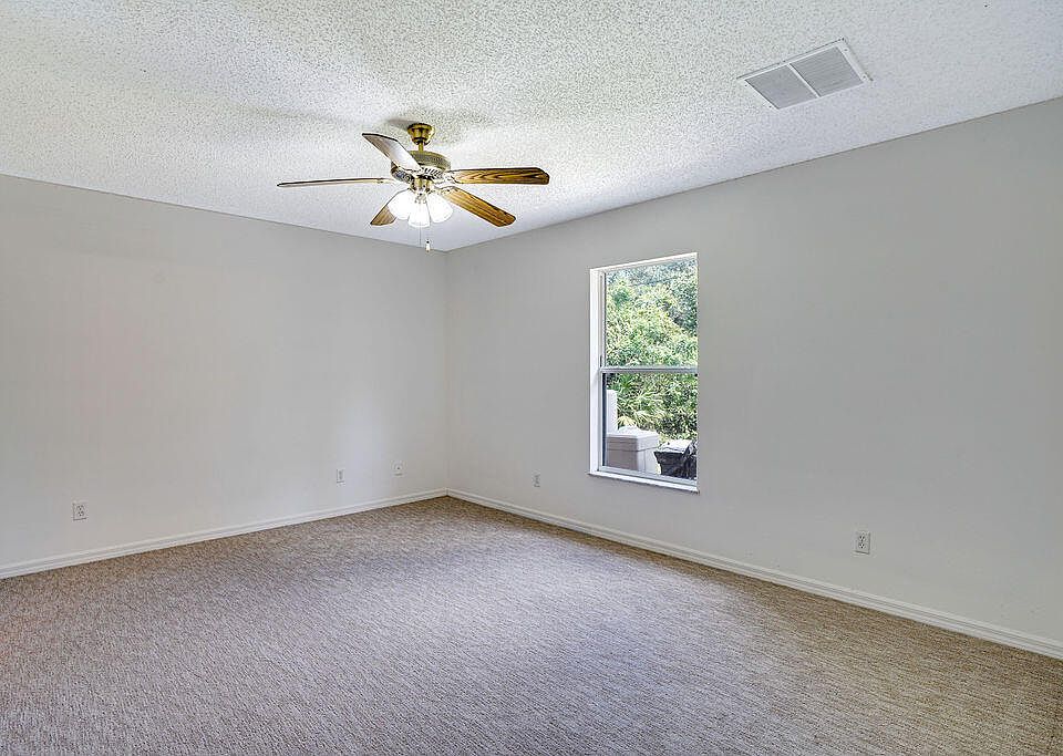 1st image of 9336 102nd Court